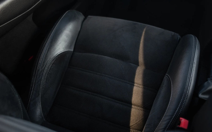Ford Mondeo cena 30900 przebieg: 297000, rok produkcji 2012 z Łódź małe 781